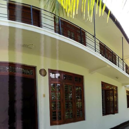 La Sachara Bed & Breakfast Kandy Luaran gambar