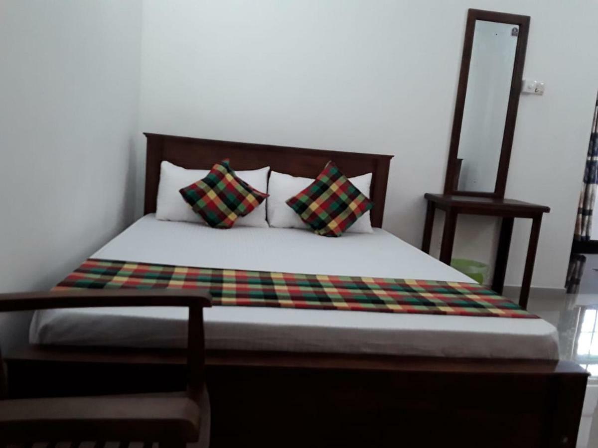 La Sachara Bed & Breakfast Kandy Luaran gambar